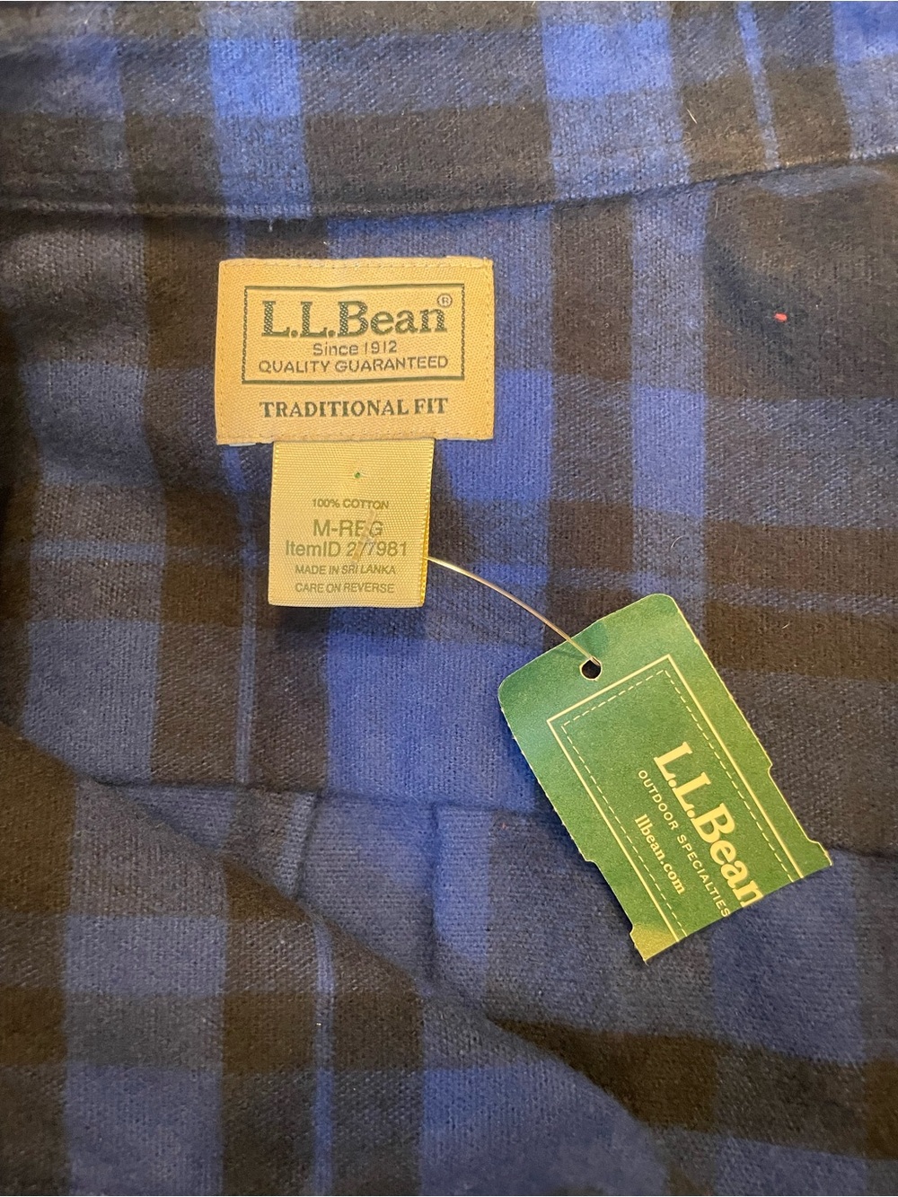 L.L.Bean Men’s Plaid Shirt M Blue Black 100% Cotton Flannel Traditional Fit NWT - Picture 7 of 9